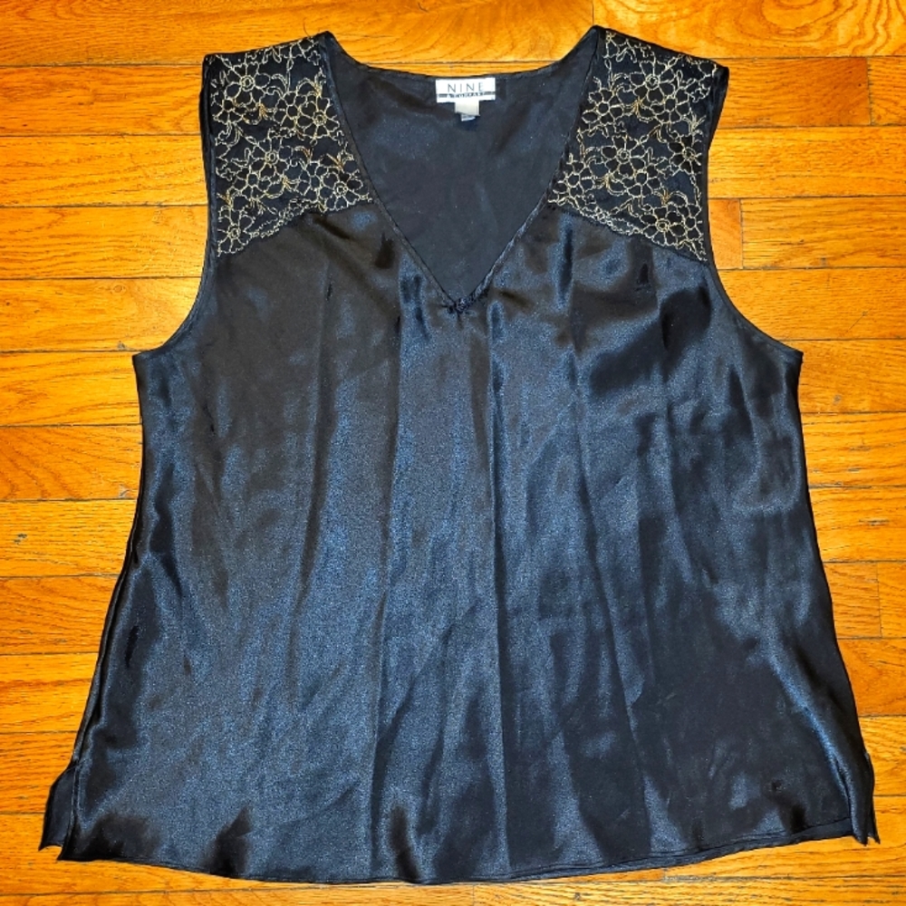 Nine & Company Black/Gold Sleeveless Blouse